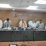 बिहार में खनन व्यवस्था में बड़ा बदलाव: डिप्टी CM विजय सिन्हा बोले— “अब बाहुबल नहीं, राजस्व मॉडल पर चल रहा विभाग”