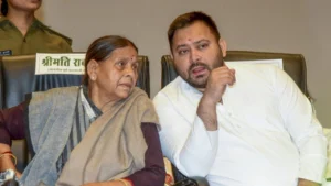 राबड़ी देवी और तेजस्वी यादव