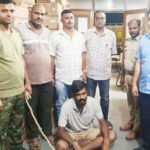 बिहार में शराबबंदी फेल : पुलिस की तलाशी में 1.28 करोड़ की विदेशी शराब जब्त, चालक गिरफ्तार