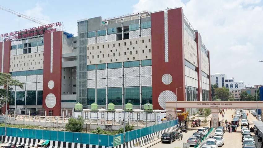 पटना PMCH में बच्चे के ब्रोंकस से सीटी निकली