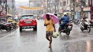 भारी बारिश
