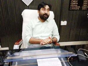 CO पर हमला, सरकारी जमीन खाली कराने पहुंचे थे