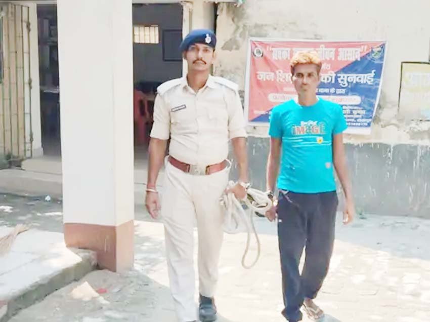 शेखपुरा में शराब तस्कर गिरफ्तार