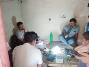 बांका में फर्जी आधार सेंटर का खुलासा